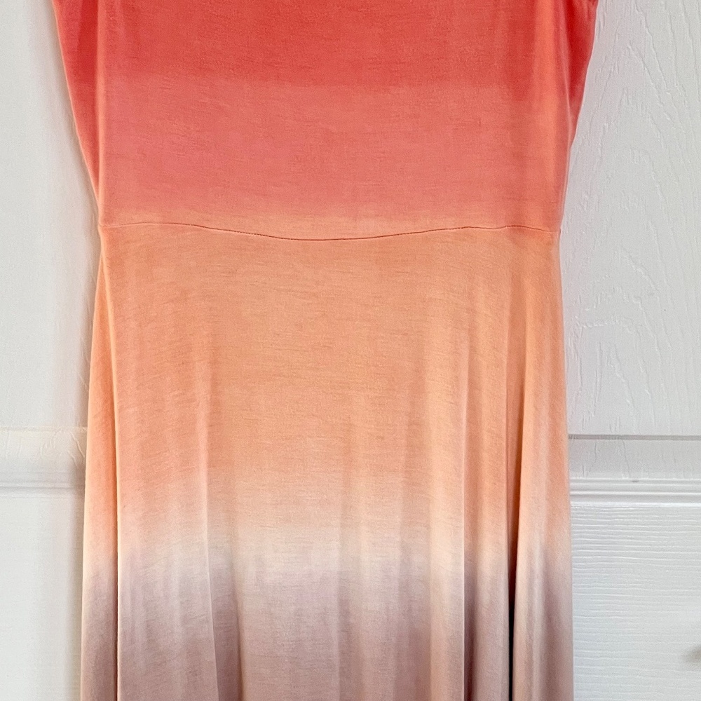 ๐Sun Dress ~ Like New!๐ - Picture 4 of 7